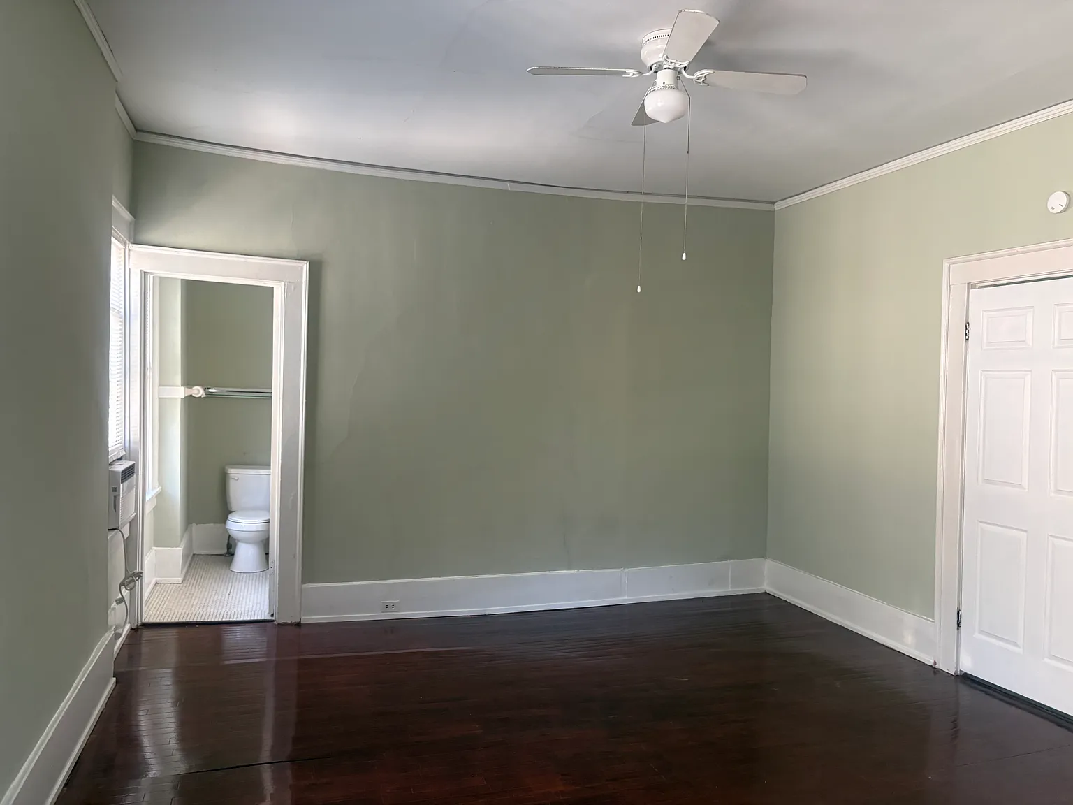 1 bed, 1200 sqft, $750 — Photo 3