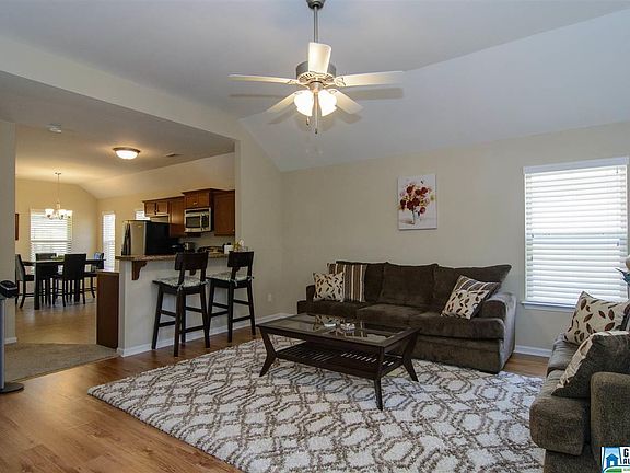 2nd image of 4737 Renwood Dr