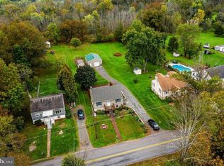 195 Valley Rd, Birdsboro, PA 19508