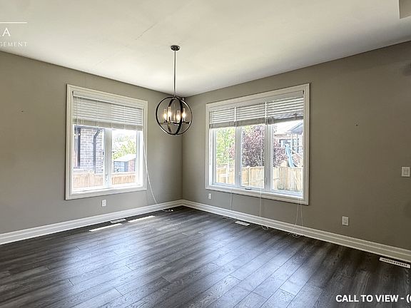 3rd image of 508 Bennett Cres
