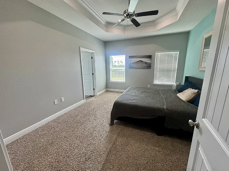 806 Cason Cir — Photo 3
