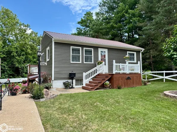 206 Emmett St, Burlington, IA 52601