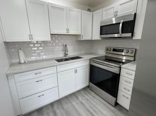 227 Fanshaw #F, Boca Raton, FL 33434