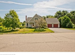45 John Howland Dr, Yarmouth, ME 04096