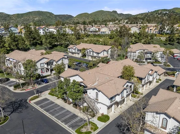 208 Chaumont Cir, Foothill Ranch, CA 92610