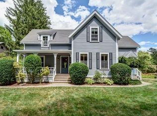 44 Holmes Ln, Milton, MA 02186
