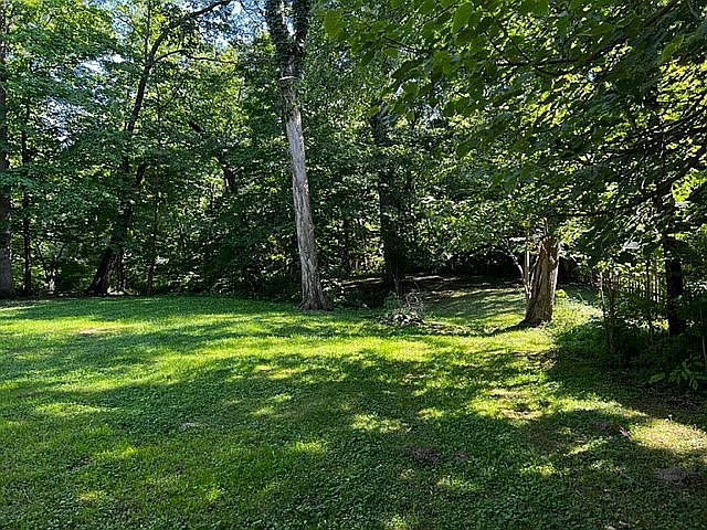2nd image of 3625 W Stuenkel Rd