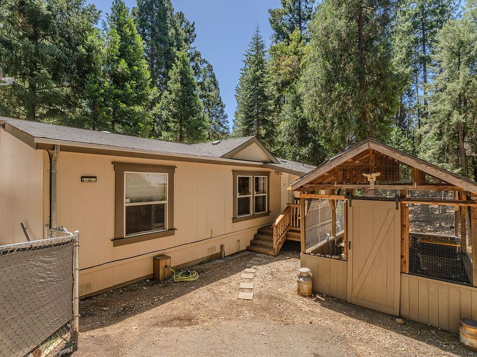 1st image of 25824 Meadow Dr