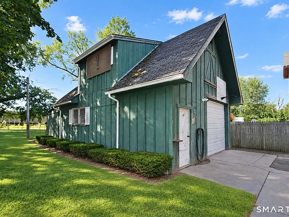 4th image of 36-38 Wilson Avenue