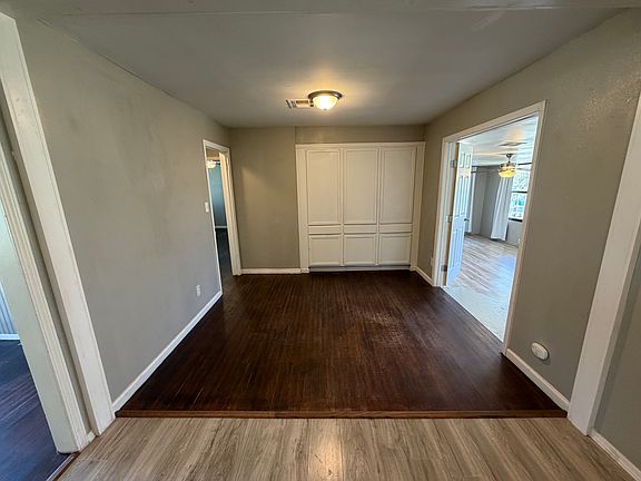 5th image of 1008 Jasmine Ln