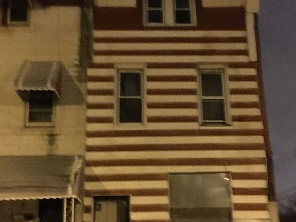 3rd image of 3003 W Susquehanna Ave