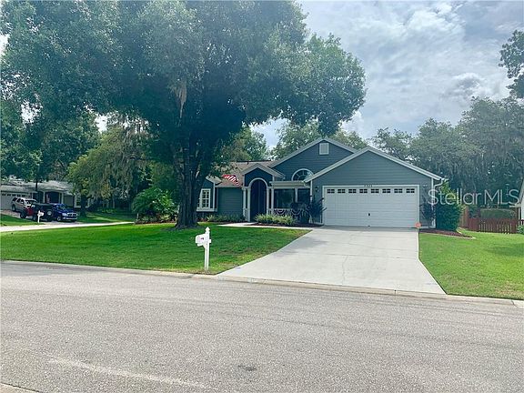 2nd image of 3322 Silvermoon Dr