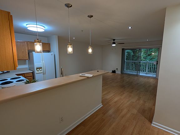 5th image of 1851 Trailwood Heights Ln #212-A