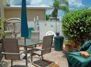 695 Riverview Cir, North Port, FL 34287