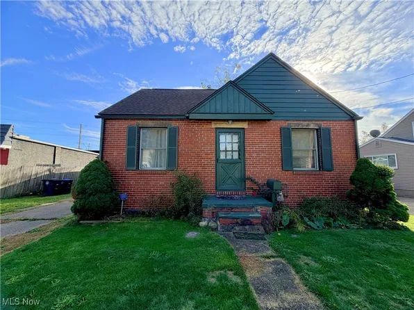 1224 Lindsay Ave, Akron, OH 44306