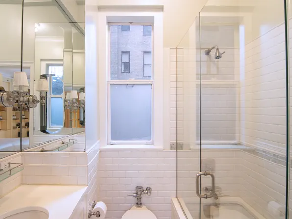 480 Park Avenue image 11 of 21