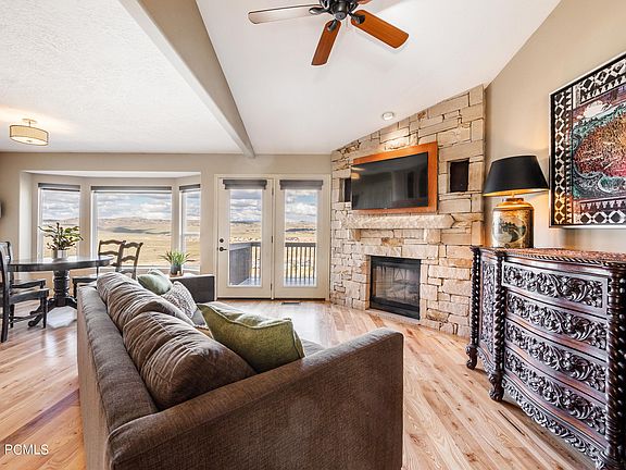 4th image of 779 Silver Sage Dr