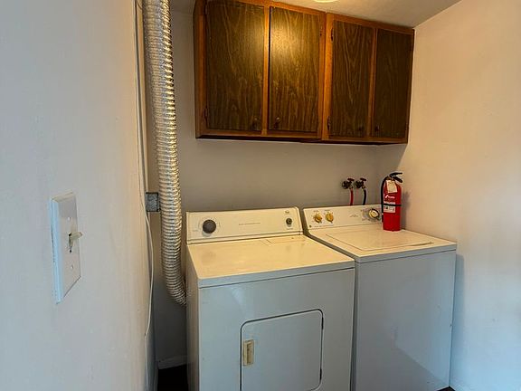 4th image of 410C N Enola Dr