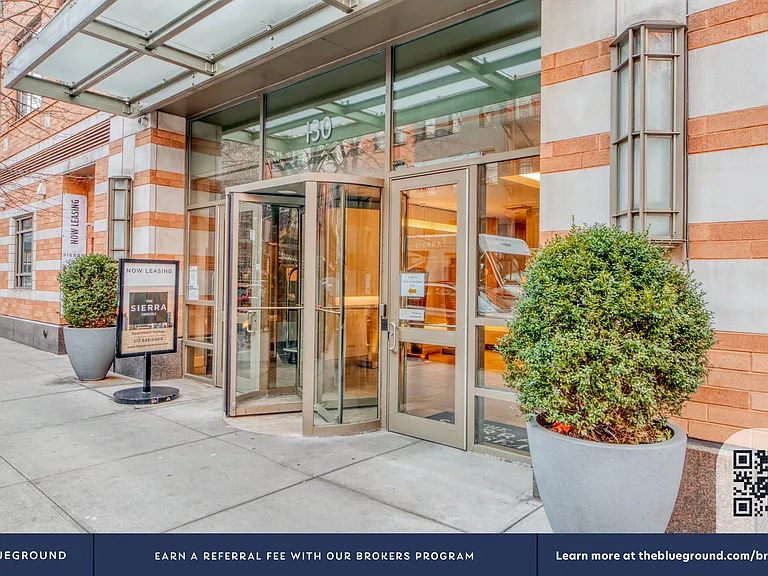 130 W 15th St #4C — Photo 21