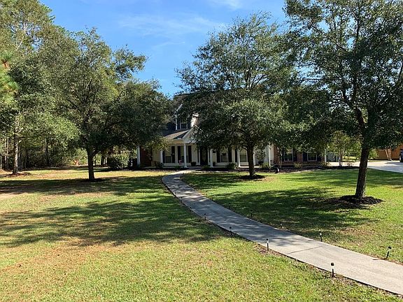 2nd image of 46 Plantation Oaks Dr