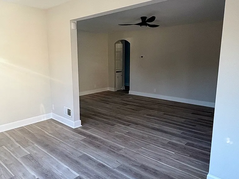 1041 Montgomery St #1041 — Photo 14