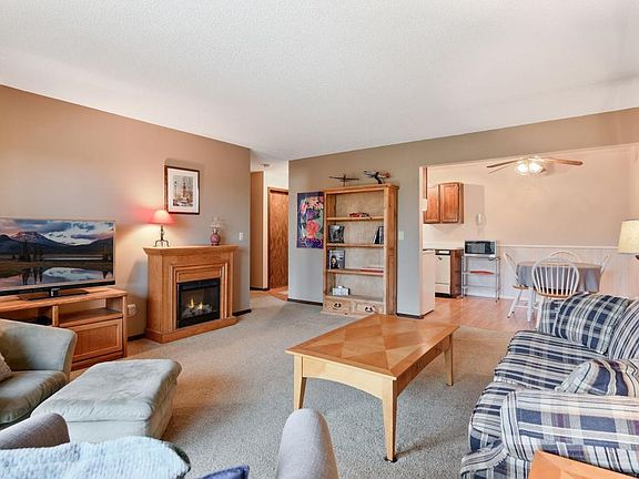 4th image of 5545 Chicago Ave APT 207