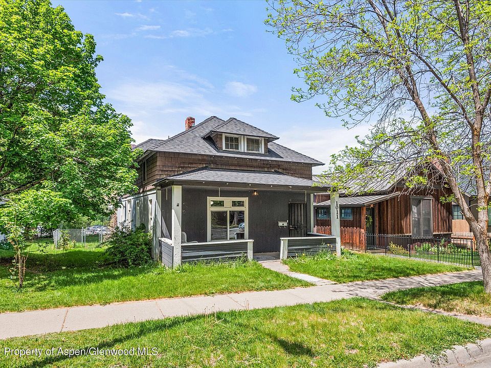 1st image of 1011 Pitkin Ave