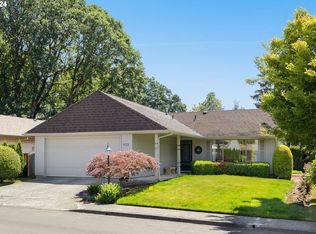 10060 SW Century Oak Dr, Portland, OR 97224