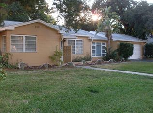 116 6th St, Belleair Beach, FL 33786