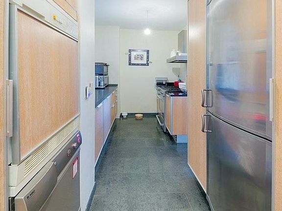 5th image of 303 E 57th St APT 41C