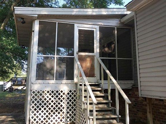 5th image of 2324 Briarwood Cir SW