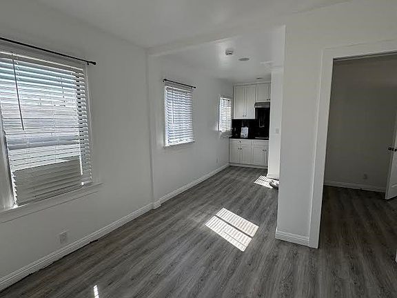 4th image of 608 S Electric Ave #6