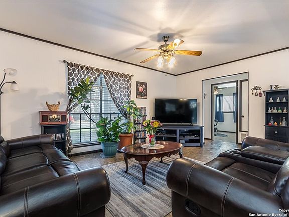 4th image of 4834 Casa Bello