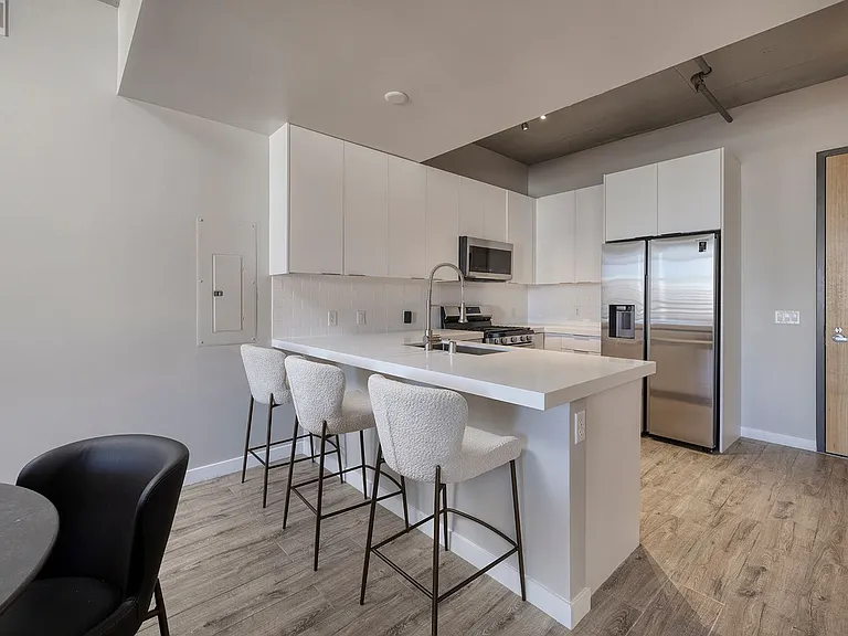 353 Bonneville Ave #1006 — Photo 13