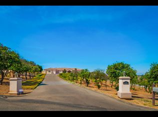 733 Hawks View Way, Fallbrook, CA 92028