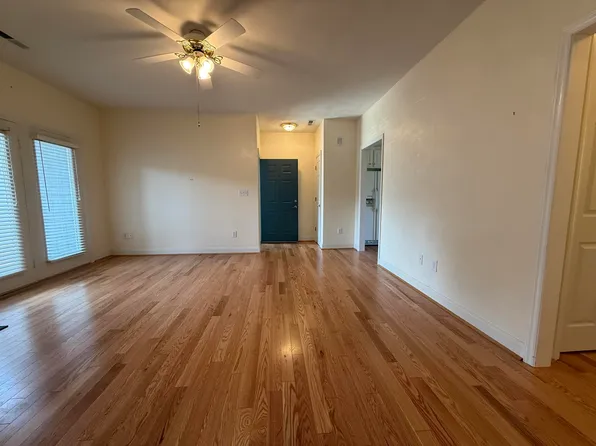 1903 S Clearing Rd, Salem, VA 24153