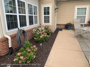 3402 Hamlet Cir, East Lansing, MI 48823