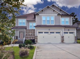 809 Micahs Way N, Spring Lake, NC 28390