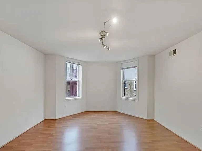 1421 Columbia Rd NW #304 — Photo 11