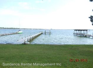 311 Yacht Club Dr, Fort Walton Beach, FL 32548