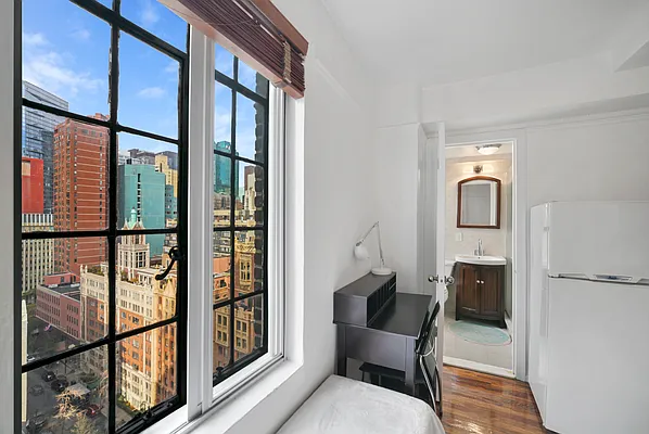 Sold by Compass | media 5