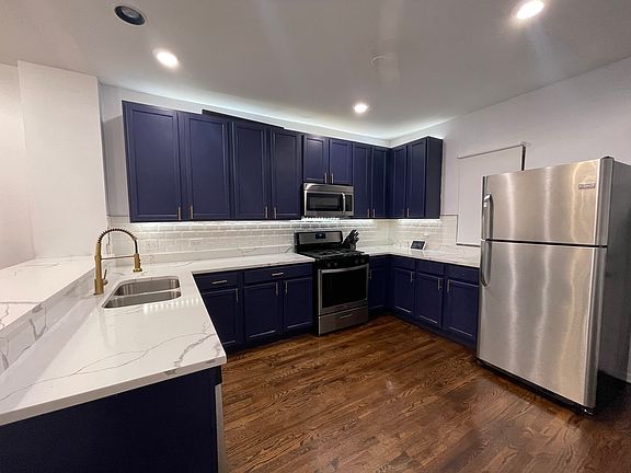 2nd image of 2356 E 71st St #1A