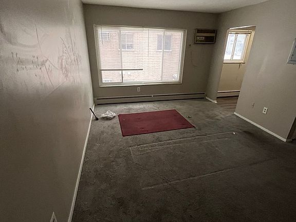 3rd image of 17740 Lake Shore Blvd #204