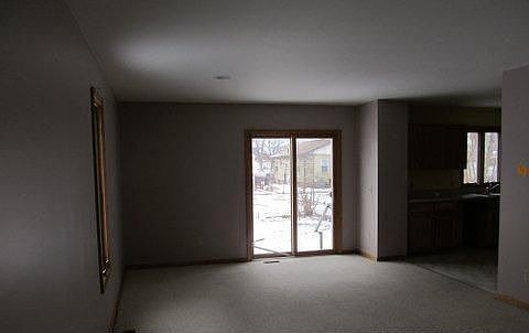 4th image of 23321 Reynolds Ave