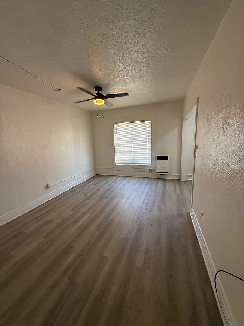 718 S. Alvarado St. — Photo 2
