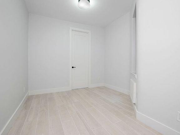 5th image of 309 E 91st St APT 3W