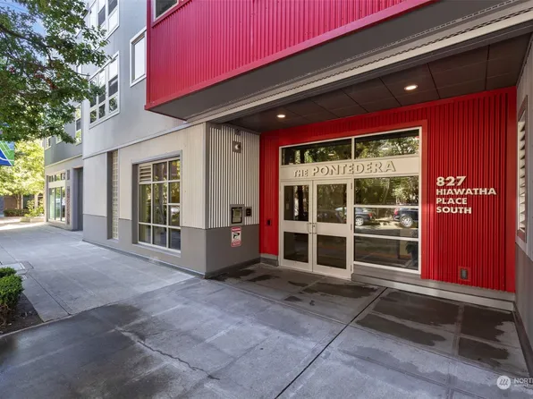 827 Hiawatha Place S #416, Seattle, WA 98144
