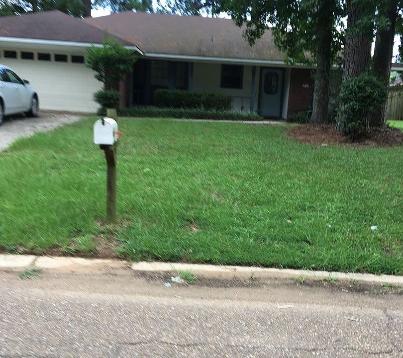 1st image of 2631 Southcrest Dr