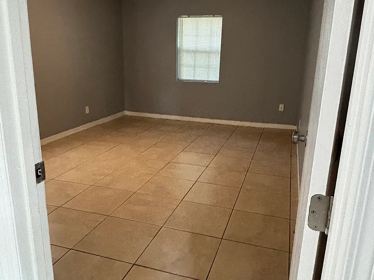 452 Apopka Hills Cir — Photo 8