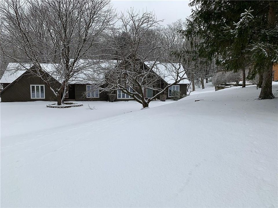 1st image of 1 Burgundy Hill